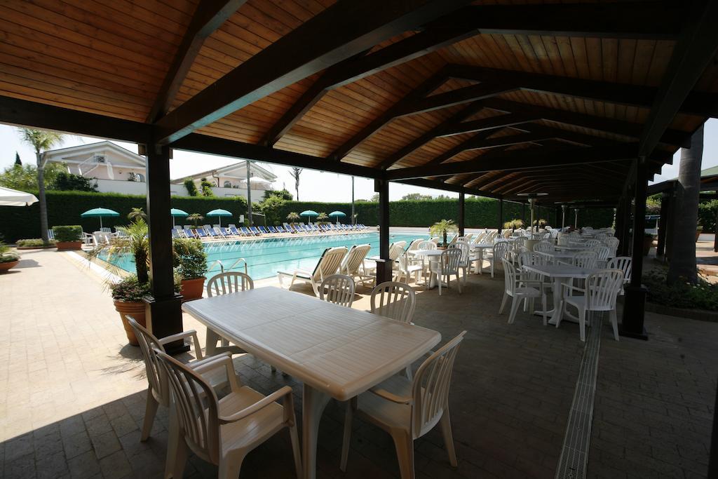Hotel Leucosya Marina Di Casal Velino 外观 照片
